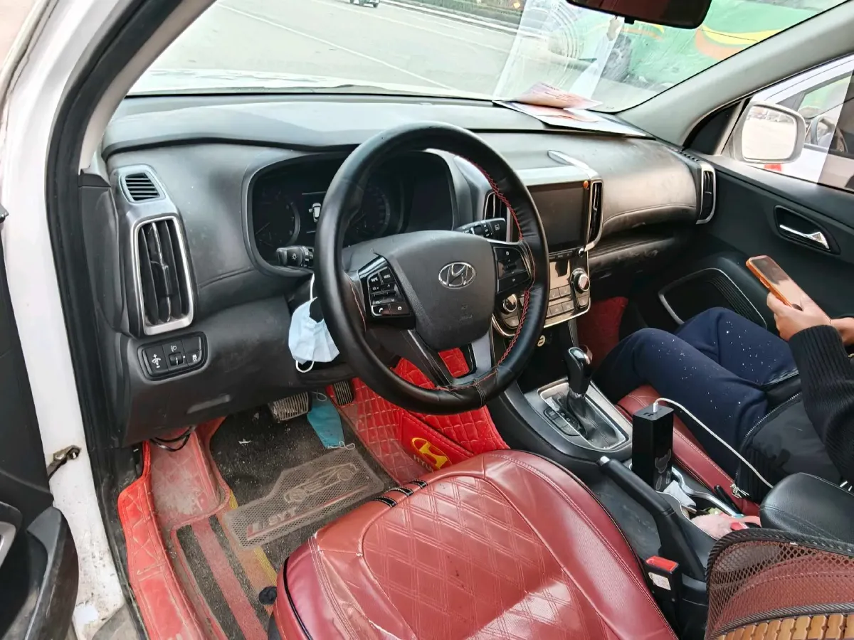 2018 Hyundai ix35 2.0L 160HP L4 6AT,autocango,china used car exporter,china ev exporter,chinese used car exporter,chinese used ev exporter