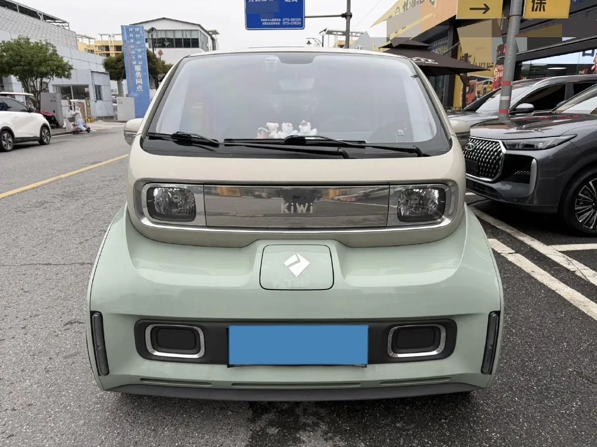 2023 BaoJun KiWi EV BEV 31.7KWH,autocango,china used car exporter,china ev exporter,chinese used car exporter,chinese used ev exporter
