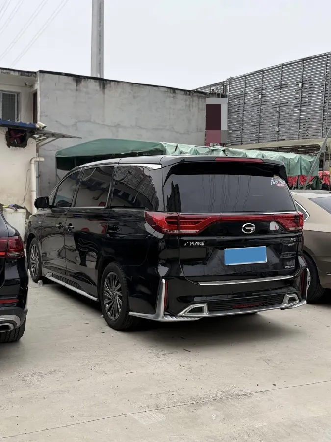 2021 GAC Trumpchi M8 2.0T 252HP L4 8AT,autocango,china used car exporter,china ev exporter,chinese used car exporter,chinese used ev exporter