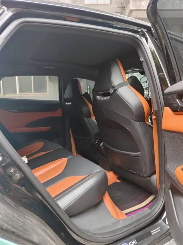 2023 ChangAn UNI-V 1.5T 188HP L4 7DCT,autocango,china used car exporter,china ev exporter,chinese used car exporter,chinese used ev exporter