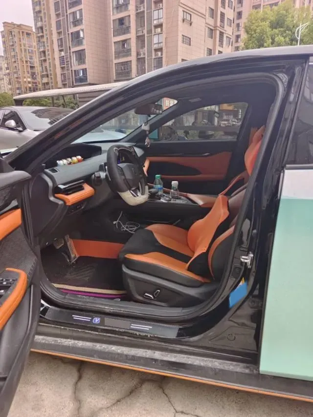 2023 ChangAn UNI-V 1.5T 188HP L4 7DCT,autocango,china used car exporter,china ev exporter,chinese used car exporter,chinese used ev exporter