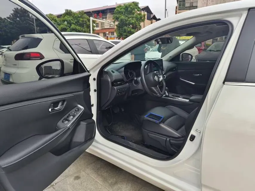 2023 Nissan Sylphy 1.6L 135HP L4 CVT,autocango,china used car exporter,china ev exporter,chinese used car exporter,chinese used ev exporter