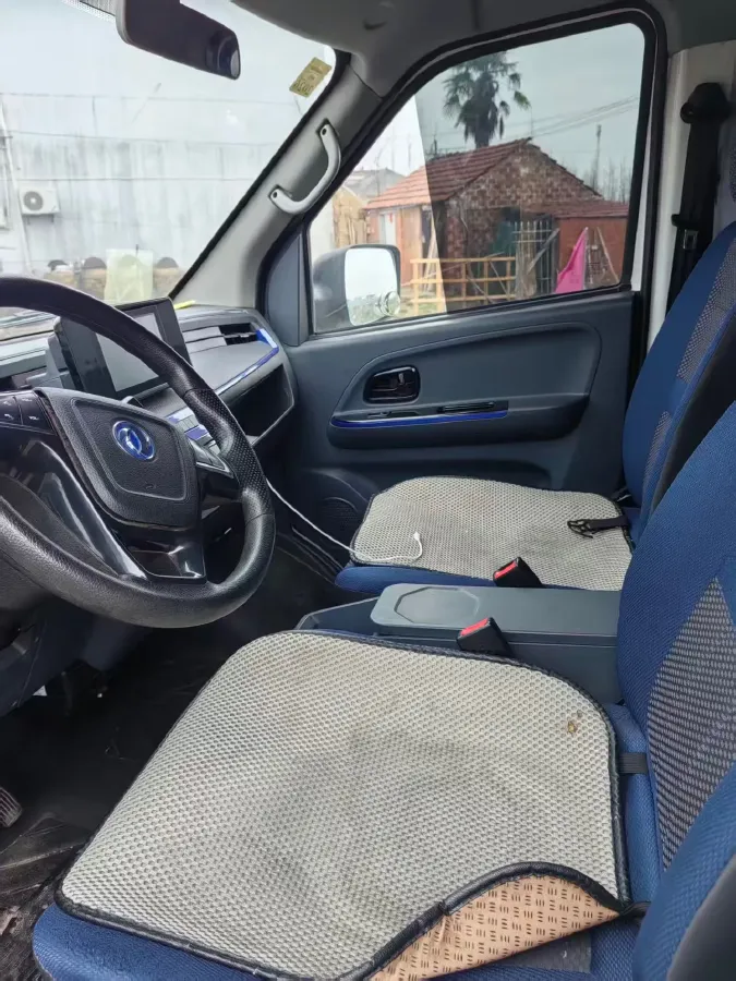 2024 Dongfeng YuFengEM27 BEV 41.472KWH,autocango,china used car exporter,china ev exporter,chinese used car exporter,chinese used ev exporter