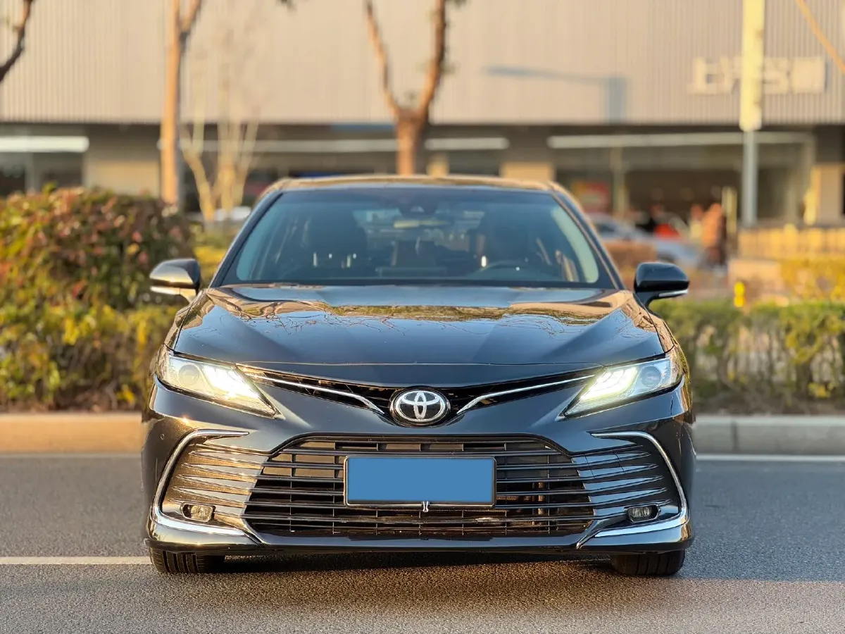 2023 Toyota Camry 2.0L 177HP L4 CVT,autocango,china used car exporter,china ev exporter,chinese used car exporter,chinese used ev exporter