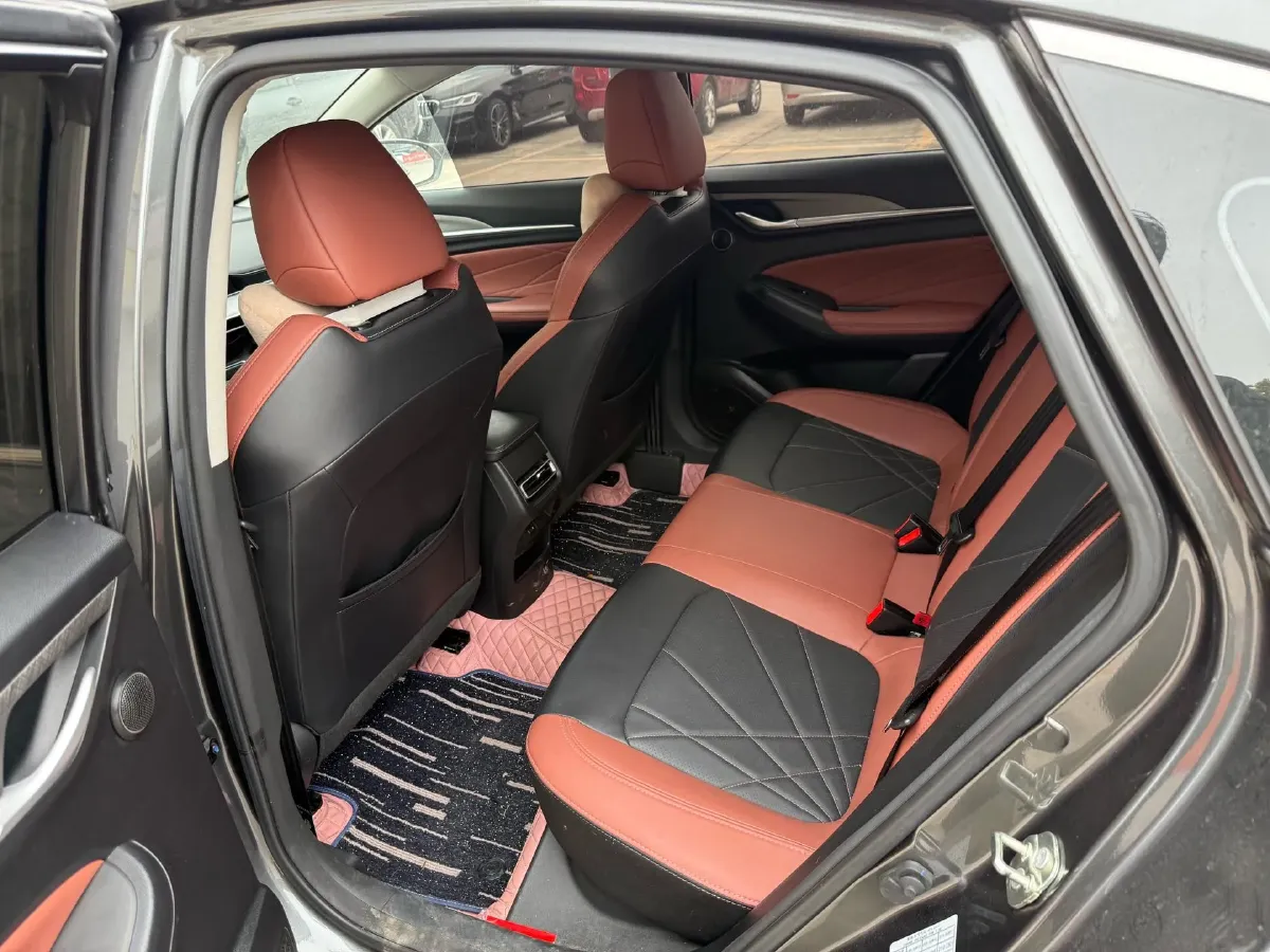 2023 ChangAn Eado 1.4T 160HP L4 7DCT,autocango,china used car exporter,china ev exporter,chinese used car exporter,chinese used ev exporter