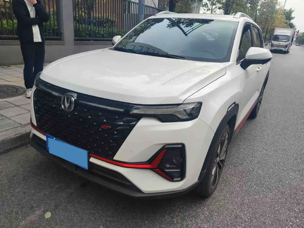 2021 ChangAn CS35 Plus 1.4T 160HP L4 7DCT,autocango,china used car exporter,china ev exporter,chinese used car exporter,chinese used ev exporter