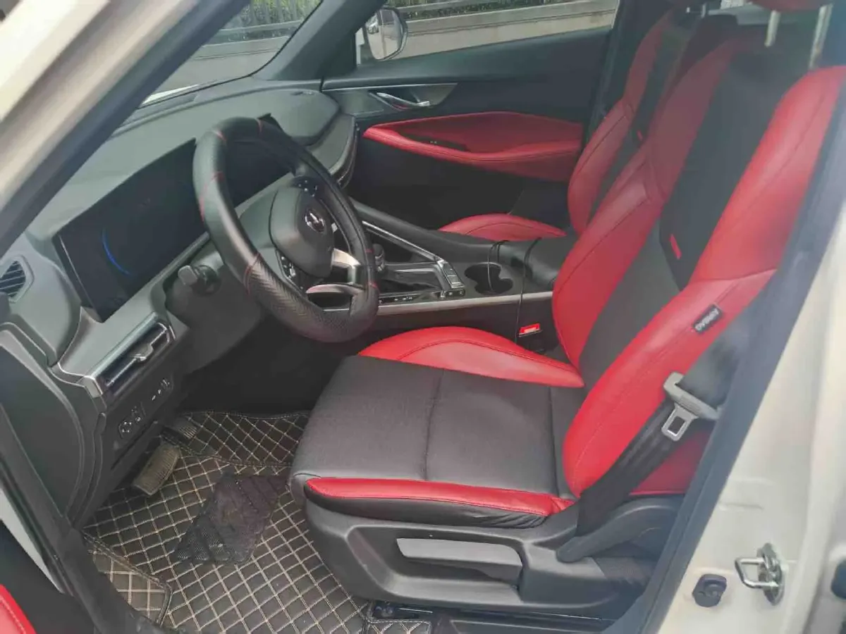 2021 ChangAn CS35 Plus 1.4T 160HP L4 7DCT,autocango,china used car exporter,china ev exporter,chinese used car exporter,chinese used ev exporter