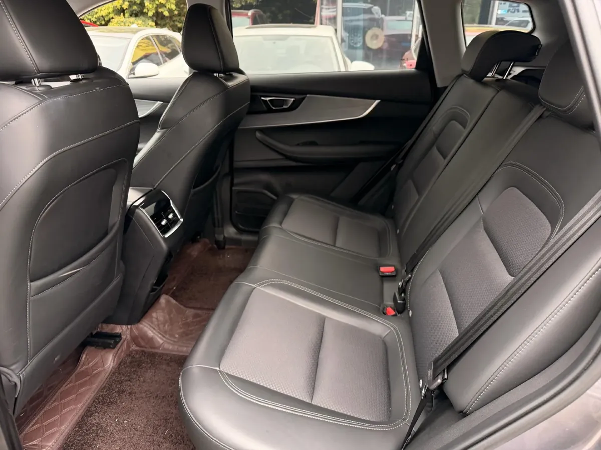 2020 Chery Tiggo 7 1.5T 156HP L4 CVT,autocango,china used car exporter,china ev exporter,chinese used car exporter,chinese used ev exporter