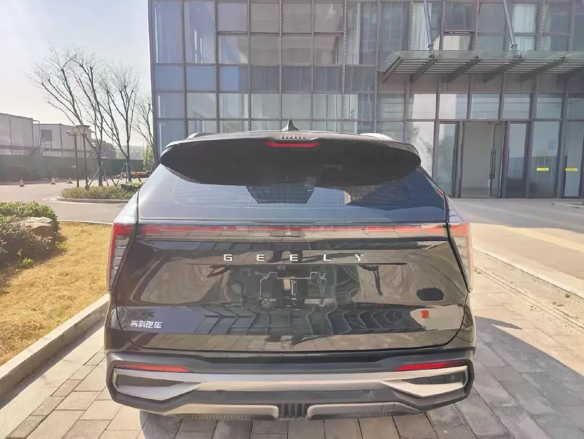 2023 Geely StarRay 1.5T 181HP L4 7DCT,autocango,china used car exporter,china ev exporter,chinese used car exporter,chinese used ev exporter