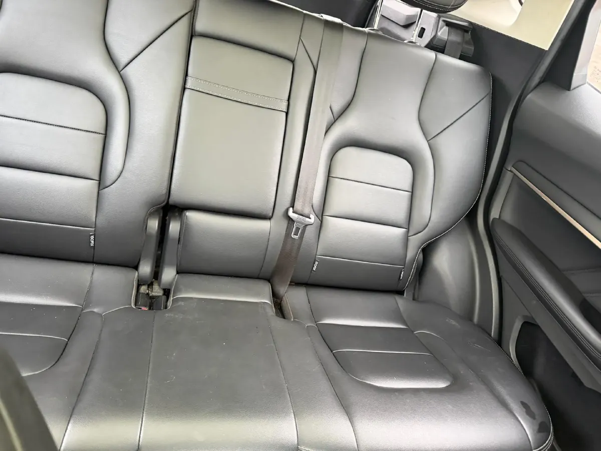 2019 Haval H6 1.5T 169HP L4 7DCT,autocango,china used car exporter,china ev exporter,chinese used car exporter,chinese used ev exporter