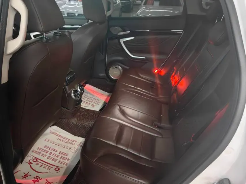 2017 WEY VV7 2.0T 234HP L4 7DCT,autocango,china used car exporter,china ev exporter,chinese used car exporter,chinese used ev exporter