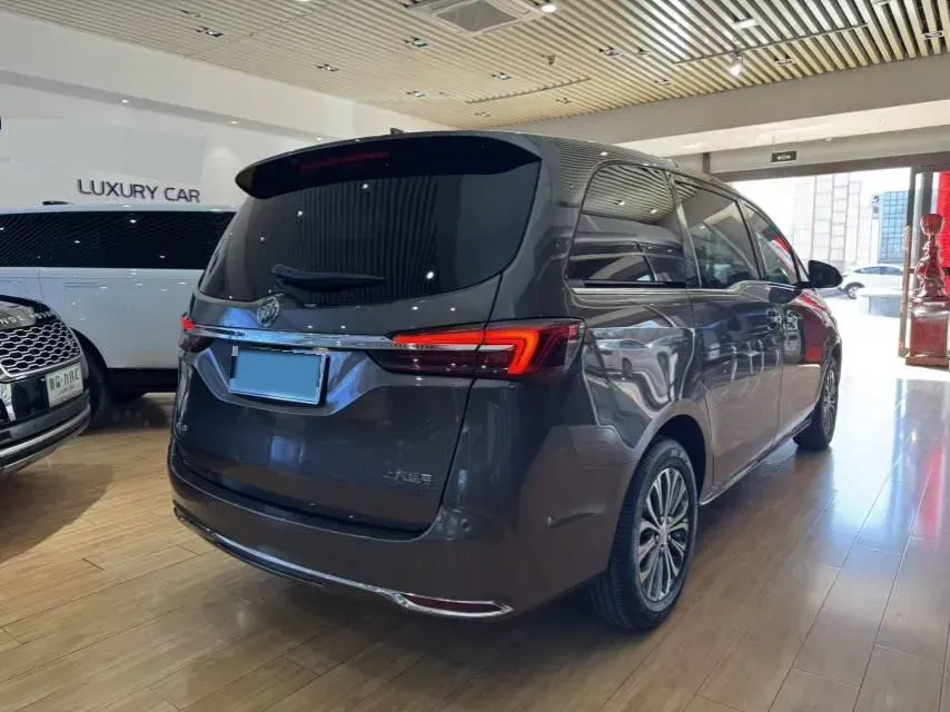 2023 Buick GL8 2.0T 237HP L4 9AT,autocango,china used car exporter,china ev exporter,chinese used car exporter,chinese used ev exporter