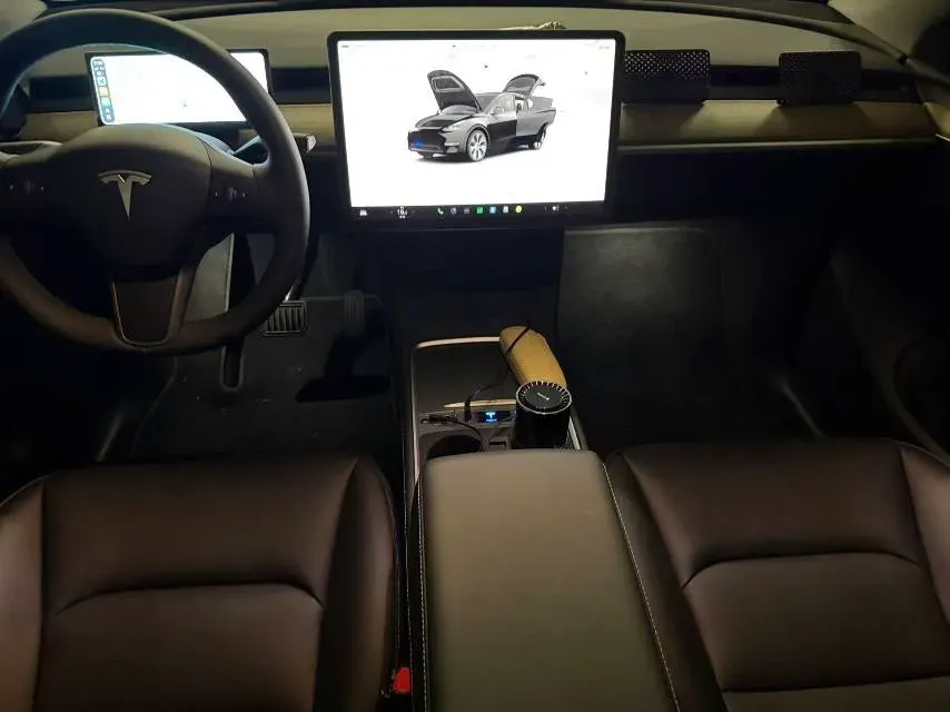 2022 Tesla Model Y BEV 60KWH,autocango,china used car exporter,china ev exporter,chinese used car exporter,chinese used ev exporter