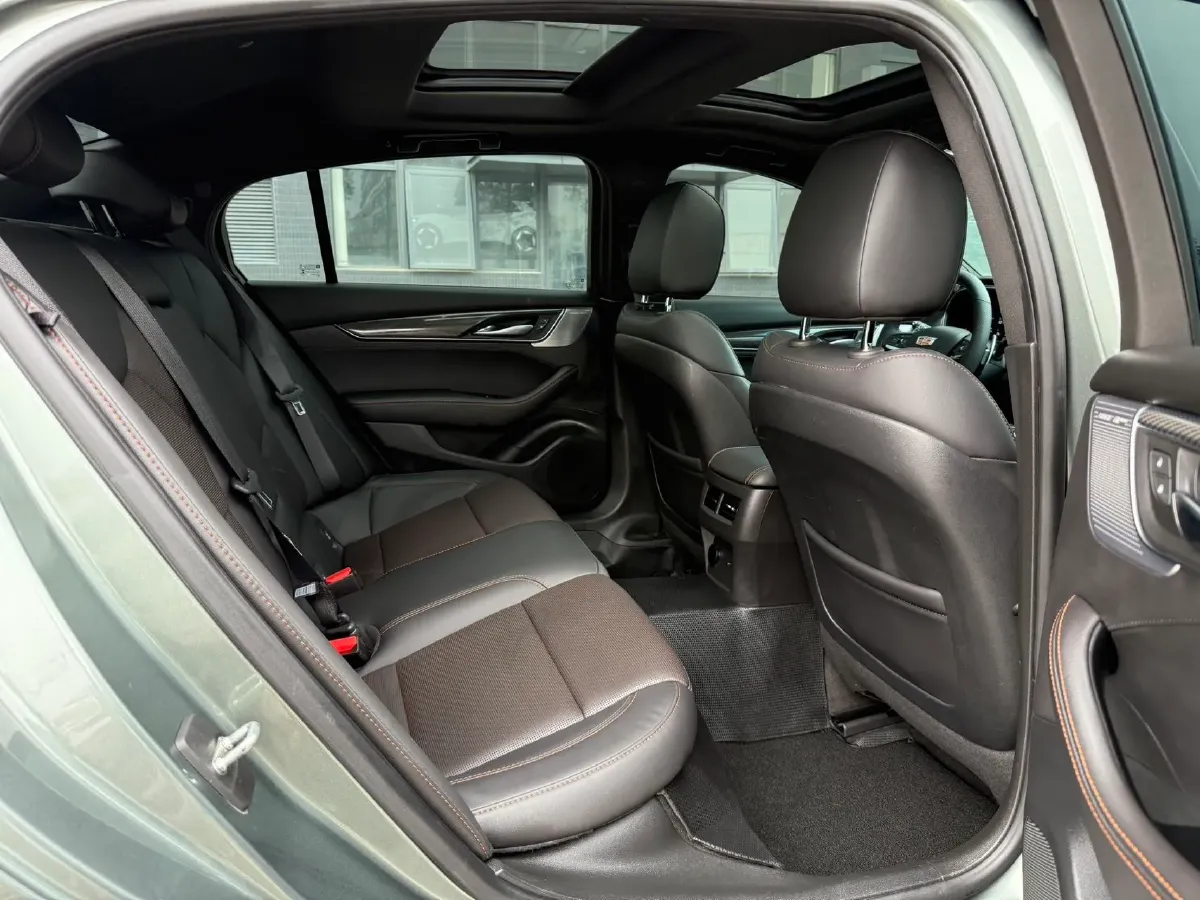 2022 Cadillac CT5 2.0T 237HP L4 10AT,autocango,china used car exporter,china ev exporter,chinese used car exporter,chinese used ev exporter