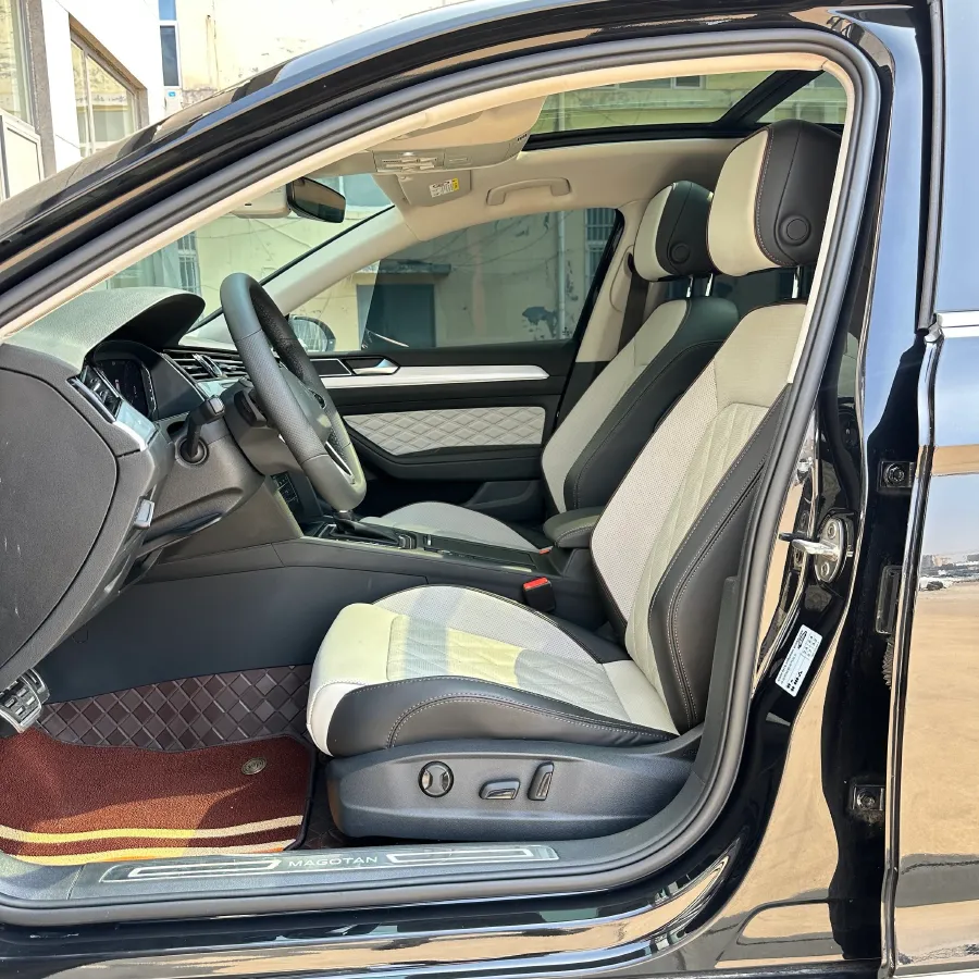 2023 Volkswagen Magotan 2.0T 186HP L4 7DCT,autocango,china used car exporter,china ev exporter,chinese used car exporter,chinese used ev exporter