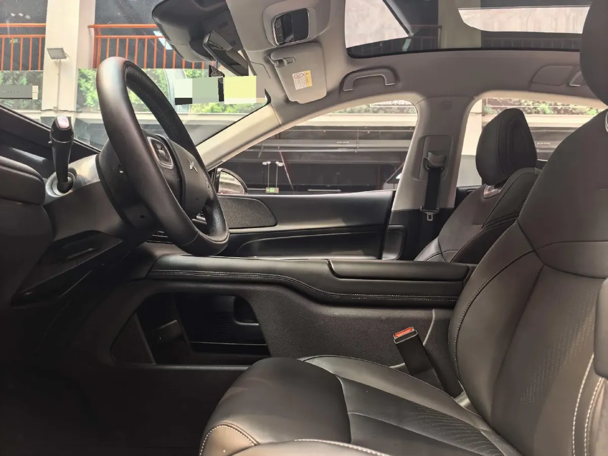 2024 Xpeng G6 BEV 66KWH,autocango,china used car exporter,china ev exporter,chinese used car exporter,chinese used ev exporter