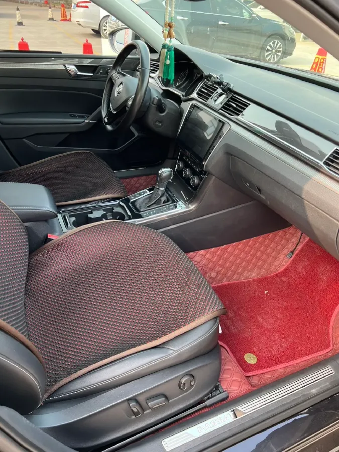 2017 Volkswagen Passat 1.8T 180HP L4 7DCT,autocango,china used car exporter,china ev exporter,chinese used car exporter,chinese used ev exporter