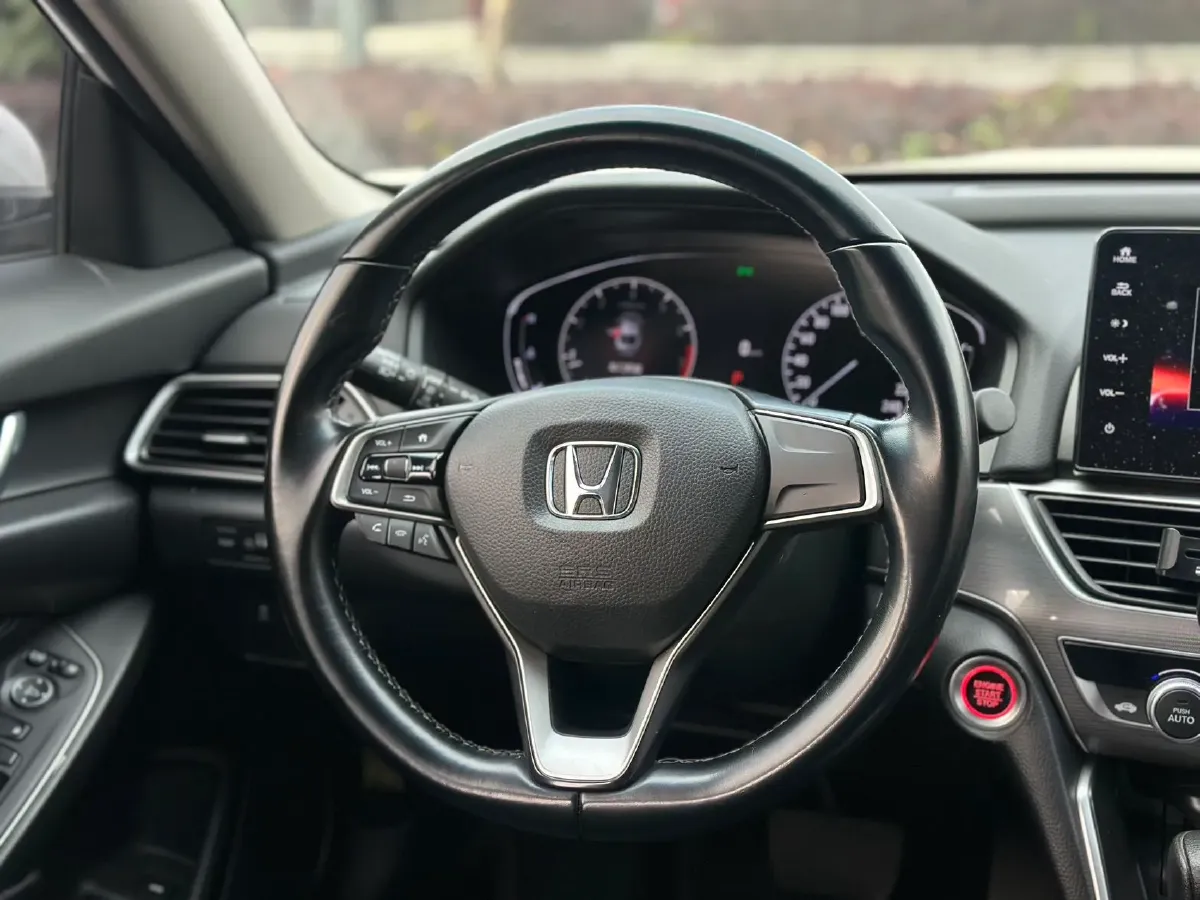 2023 Honda Accord 1.5T 192HP L4 CVT,autocango,china used car exporter,china ev exporter,chinese used car exporter,chinese used ev exporter
