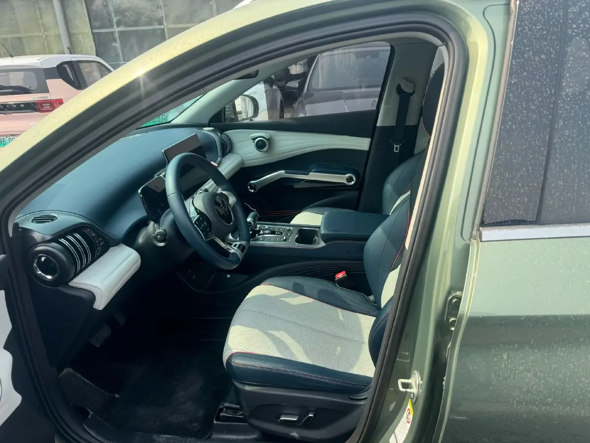 2022 Foton Grand General G7 2.0T 238HP L4 8AT,autocango,china used car exporter,china ev exporter,chinese used car exporter,chinese used ev exporter