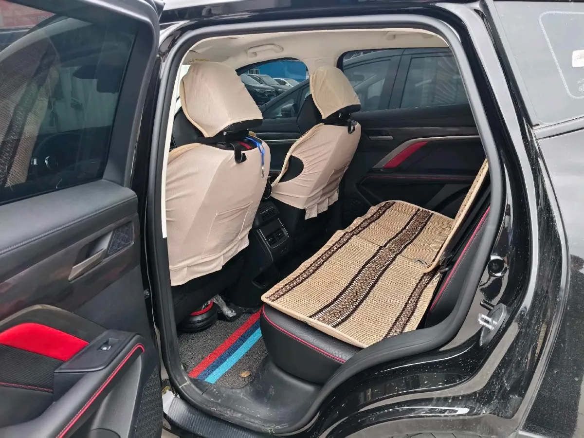 2021 Haval H6 2.0T 224HP L4 7DCT,autocango,china used car exporter,china ev exporter,chinese used car exporter,chinese used ev exporter