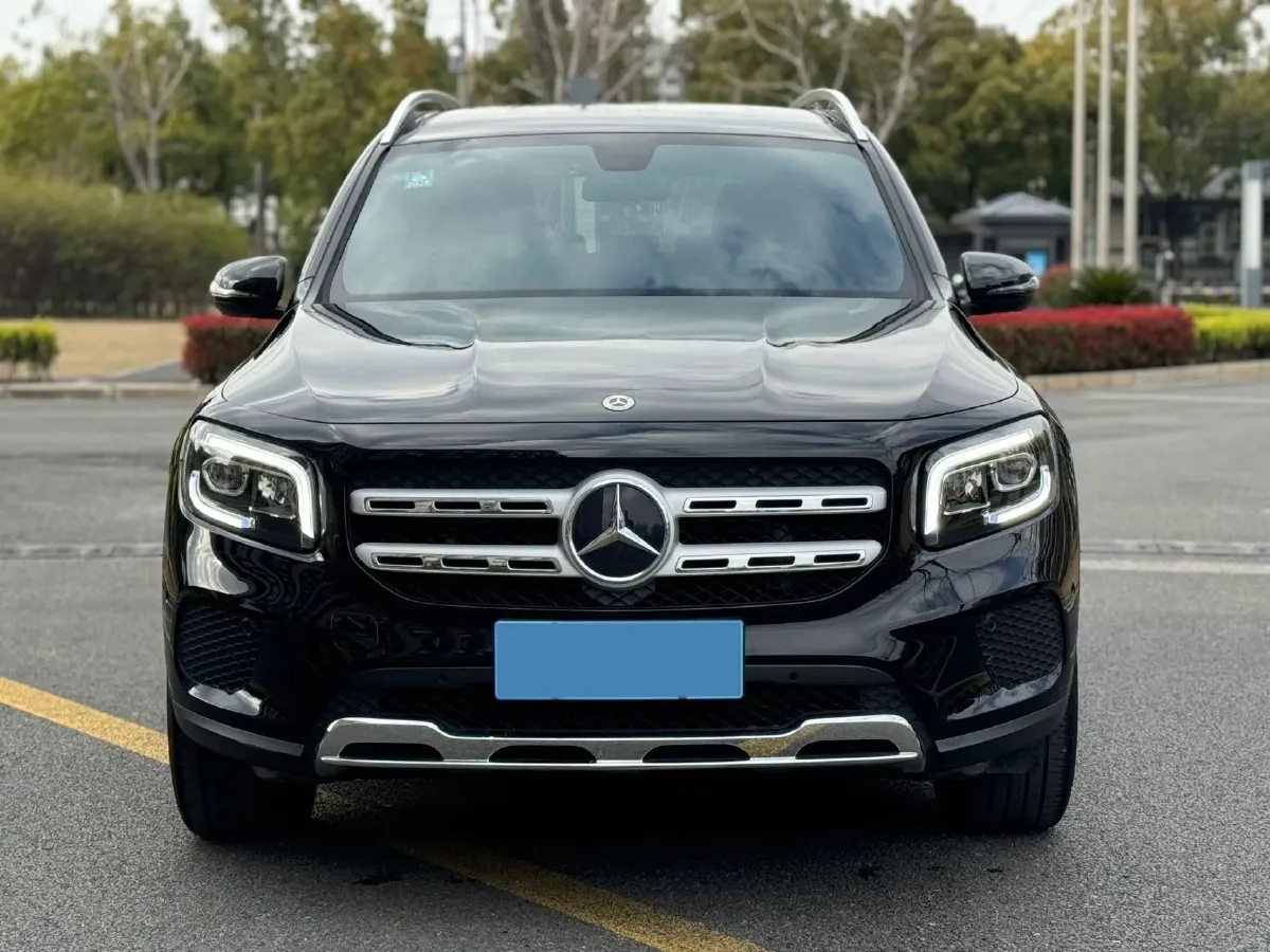 2023 Mercedes-Benz GLB Class 2.0T 190HP L4 8DCT,autocango,china used car exporter,china ev exporter,chinese used car exporter,chinese used ev exporter