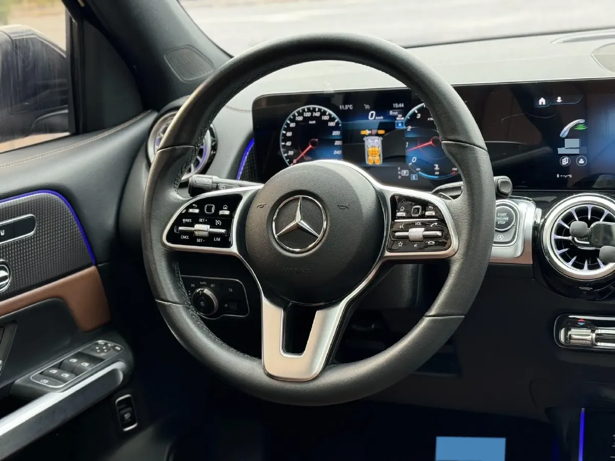 2023 Mercedes-Benz GLB Class 2.0T 190HP L4 8DCT,autocango,china used car exporter,china ev exporter,chinese used car exporter,chinese used ev exporter