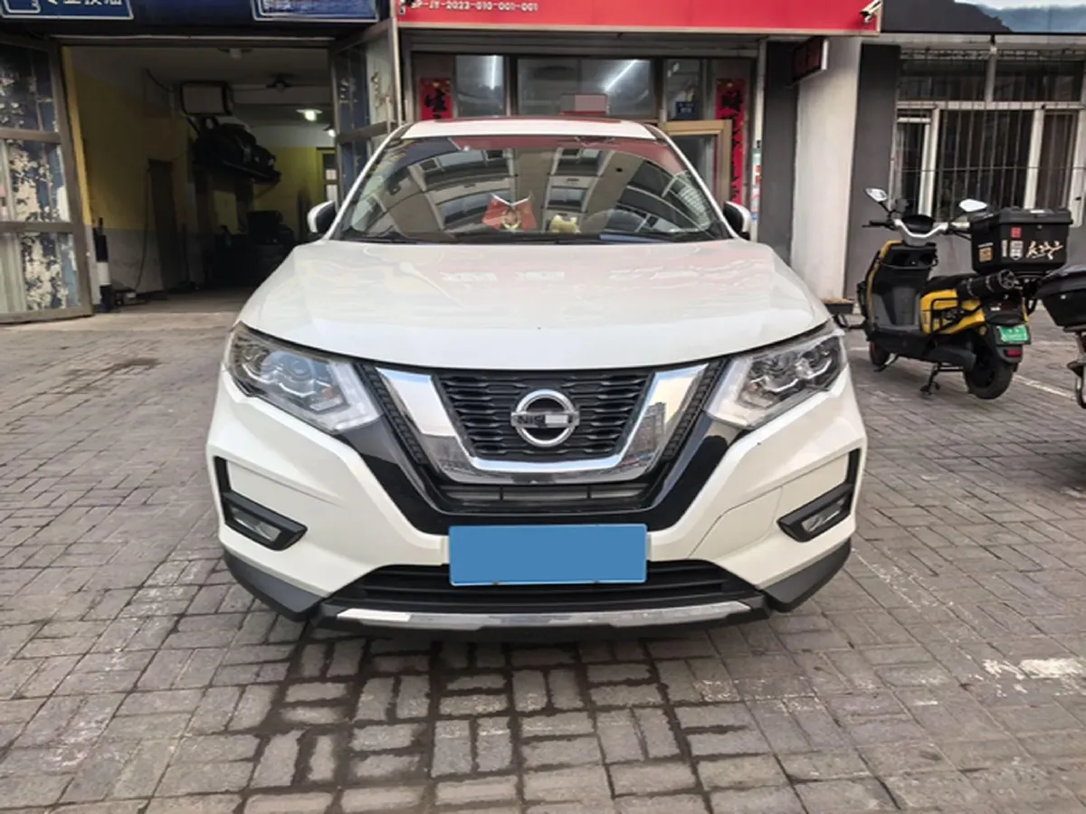 2022 Nissan X-Trail 2.0L 151HP L4 CVT,autocango,china used car exporter,china ev exporter,chinese used car exporter,chinese used ev exporter