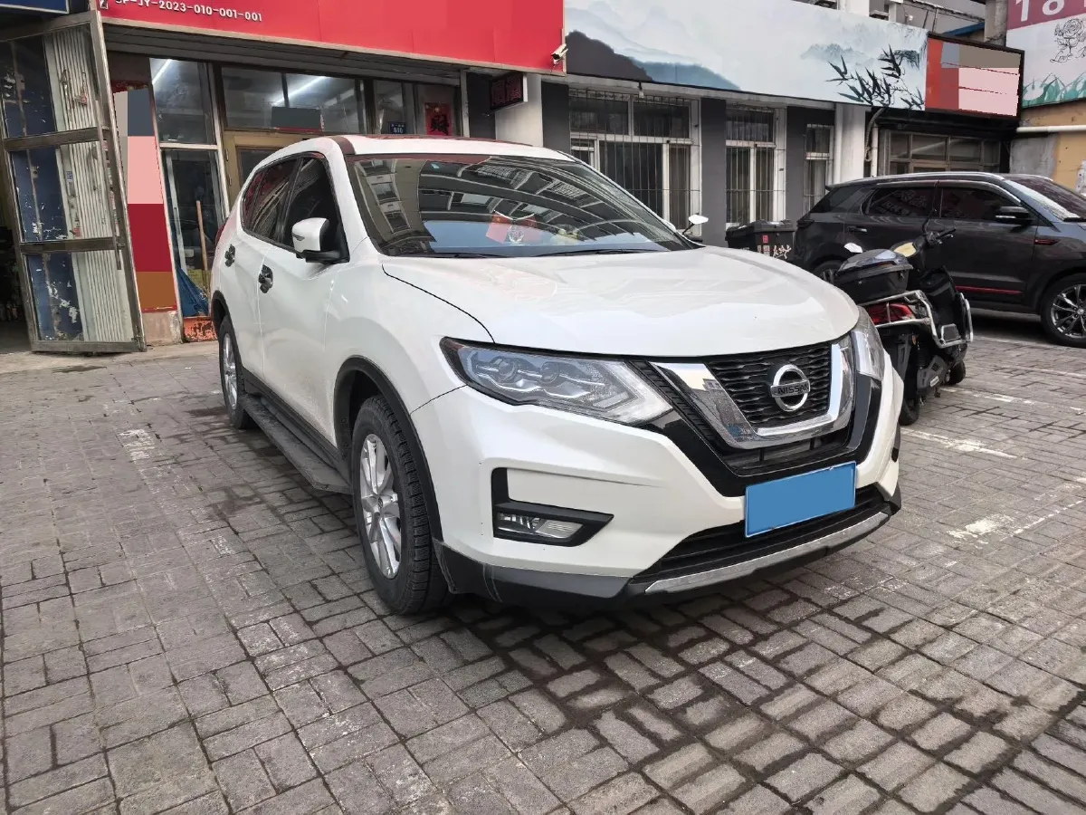 2022 Nissan X-Trail 2.0L 151HP L4 CVT,autocango,china used car exporter,china ev exporter,chinese used car exporter,chinese used ev exporter