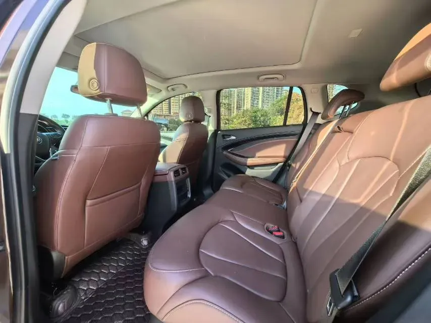 2021 Buick EnvisionPlus 1.5T 169HP L4 7DCT,autocango,china used car exporter,china ev exporter,chinese used car exporter,chinese used ev exporter