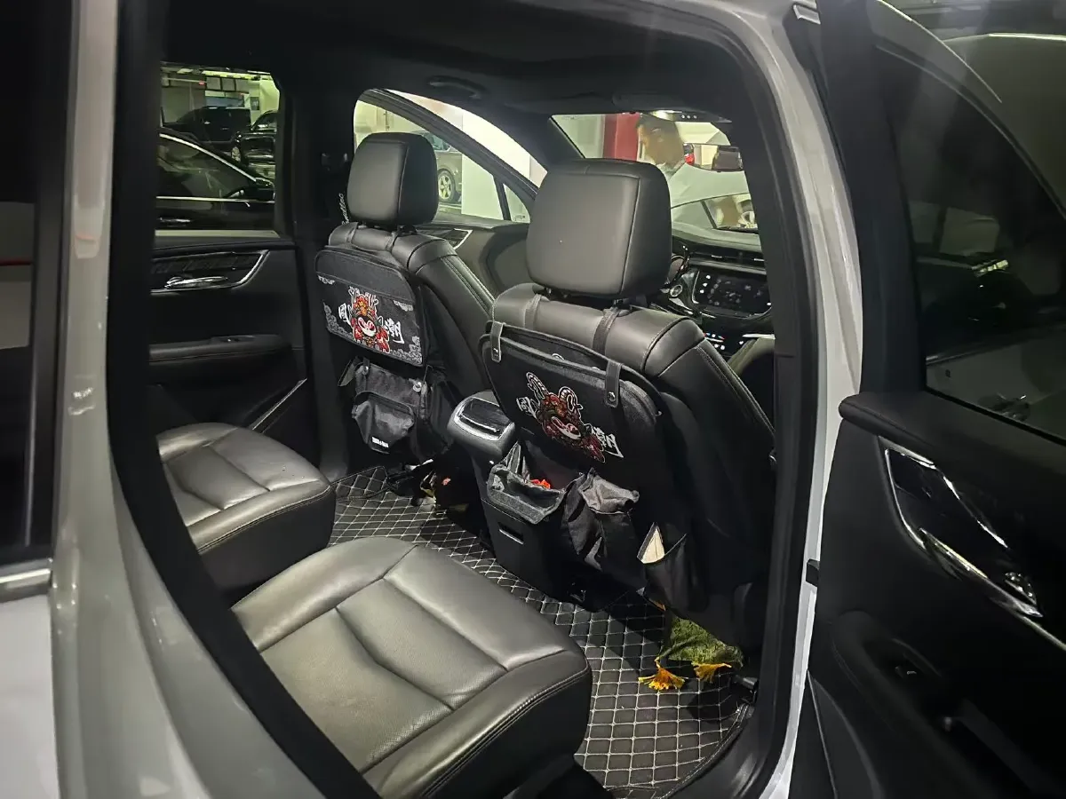 2019 Cadillac CT6 2.0T 241HP L4 10AT,autocango,china used car exporter,china ev exporter,chinese used car exporter,chinese used ev exporter