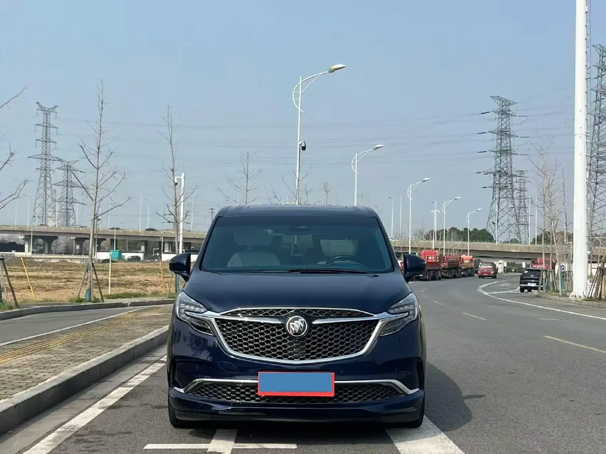 2021 Buick GL8 2.0T 237HP L4 9AT,autocango,china used car exporter,china ev exporter,chinese used car exporter,chinese used ev exporter