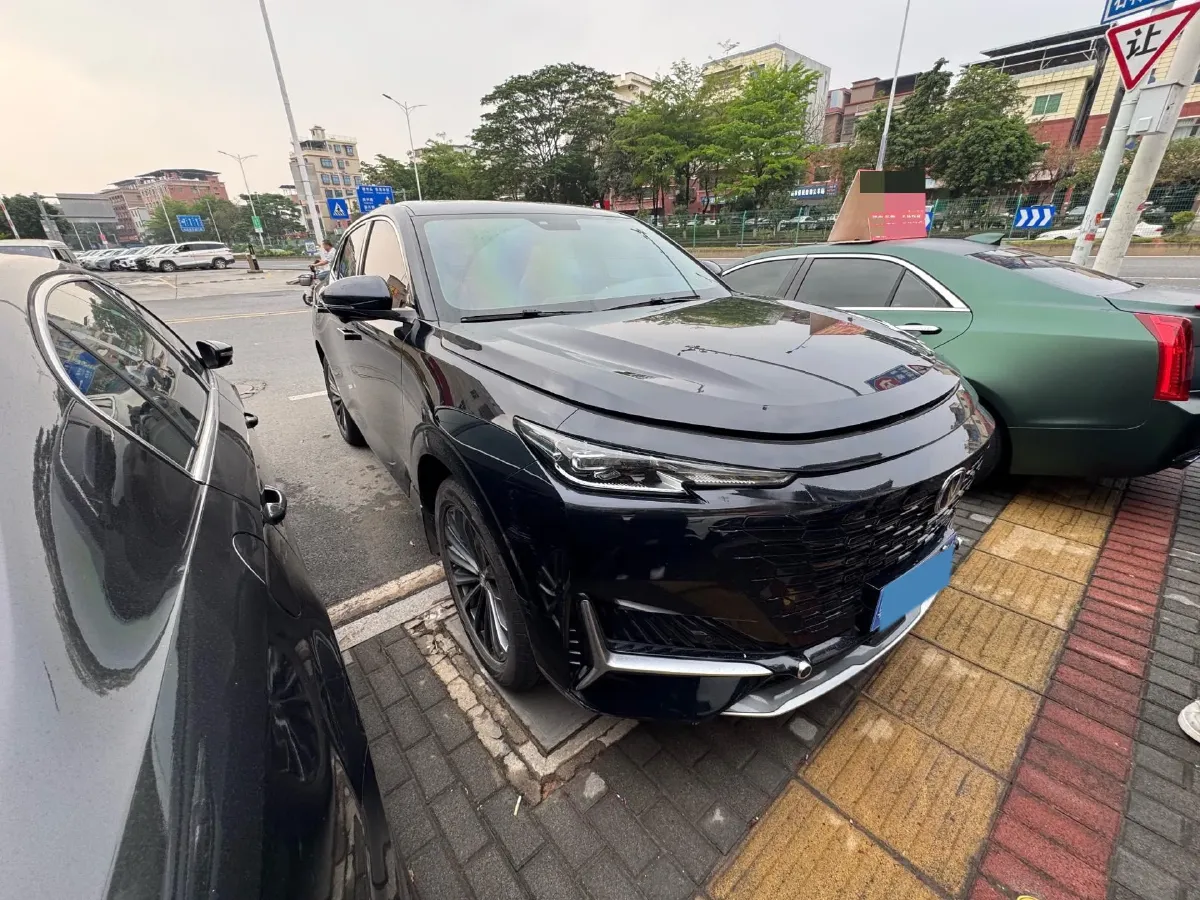 2021 ChangAn UNI-K 2.0T 233HP L4 8AT,autocango,china used car exporter,china ev exporter,chinese used car exporter,chinese used ev exporter