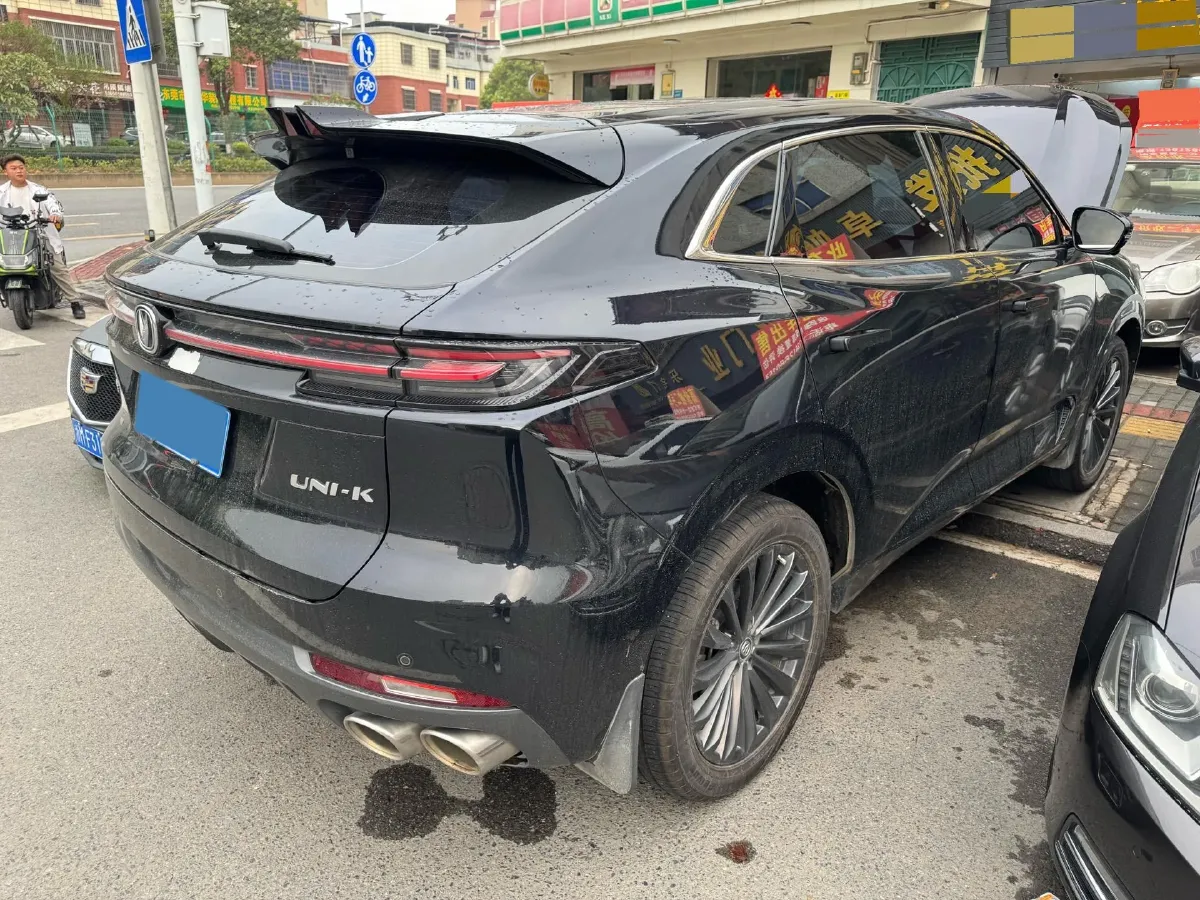 2021 ChangAn UNI-K 2.0T 233HP L4 8AT,autocango,china used car exporter,china ev exporter,chinese used car exporter,chinese used ev exporter