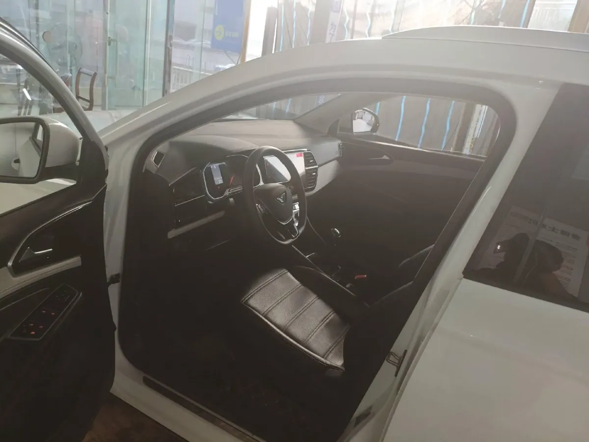 2024 Jetta VS5 1.4T 150HP L4 5MT,autocango,china used car exporter,china ev exporter,chinese used car exporter,chinese used ev exporter