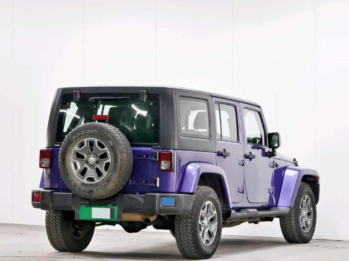 2017 Jeep Wrangler 3.0L 234HP V6 5AT,autocango,china used car exporter,china ev exporter,chinese used car exporter,chinese used ev exporter