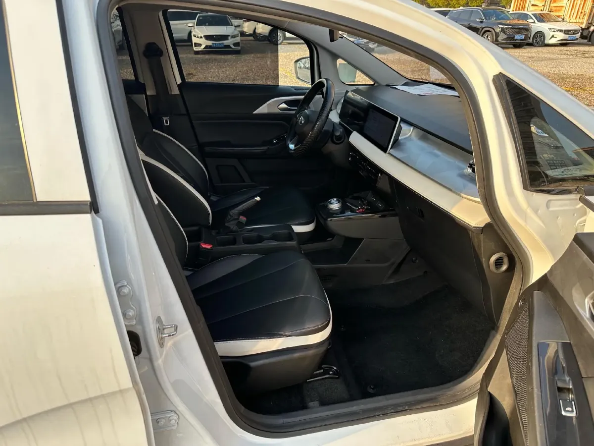 2022 Geometry E BEV 33.5KWH,autocango,china used car exporter,china ev exporter,chinese used car exporter,chinese used ev exporter