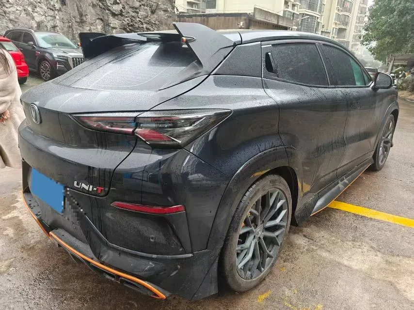2022 ChangAn UNI-T 2.0T 233HP L4 8AT,autocango,china used car exporter,china ev exporter,chinese used car exporter,chinese used ev exporter