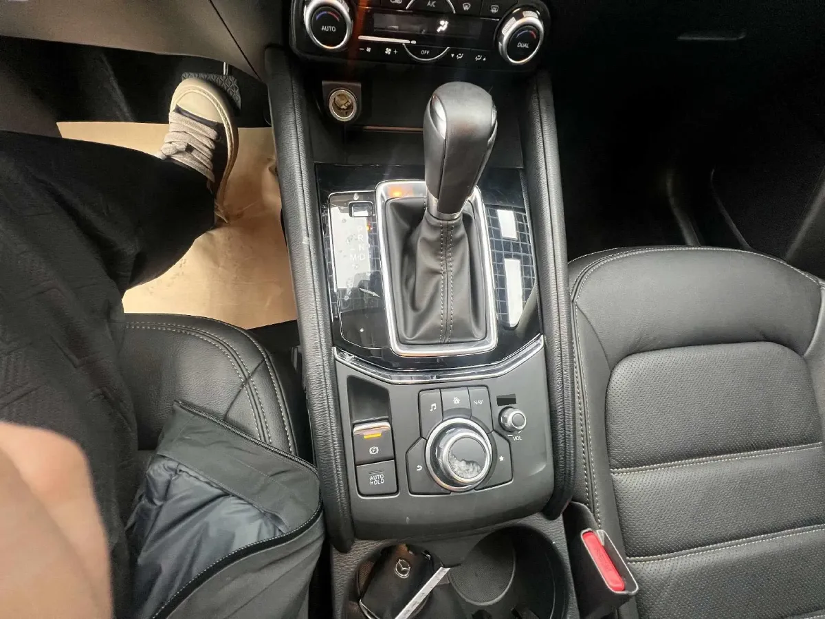 2022 MAXUS XinTu V90 2.0T 150HP L4 6AT,autocango,china used car exporter,china ev exporter,chinese used car exporter,chinese used ev exporter