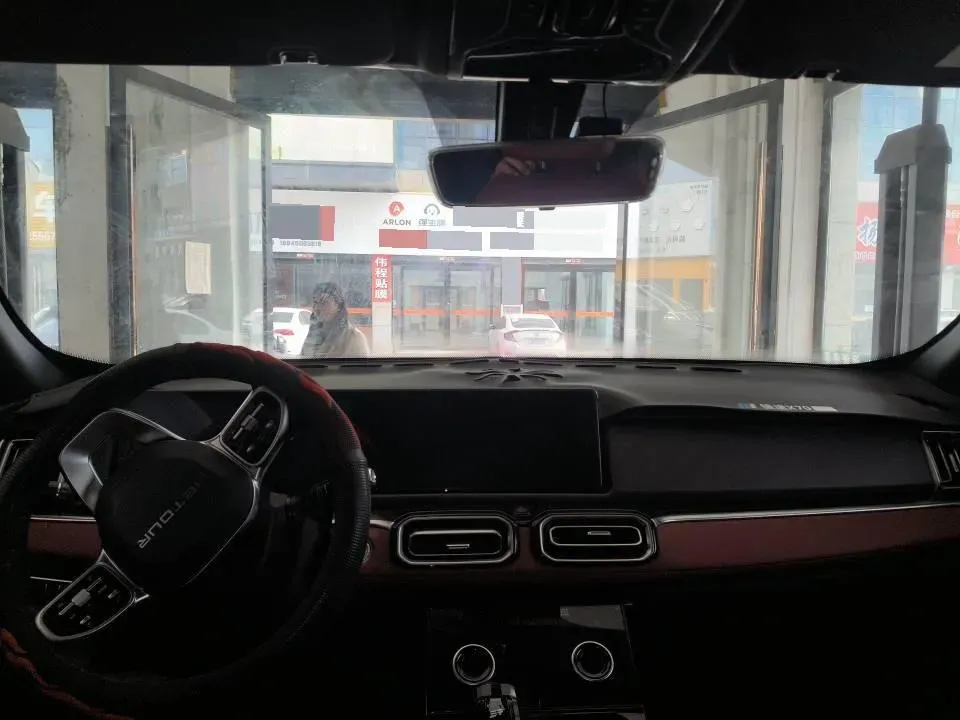 2025 Jetour X70 Plus 1.5T 156HP L4 6DCT,autocango,china used car exporter,china ev exporter,chinese used car exporter,chinese used ev exporter