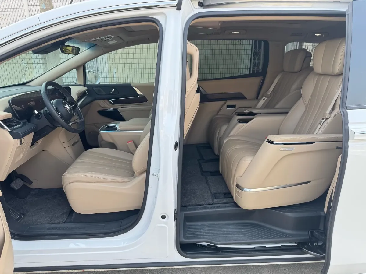 2023 Buick Century 2.0T 237HP L4 9AT,autocango,china used car exporter,china ev exporter,chinese used car exporter,chinese used ev exporter