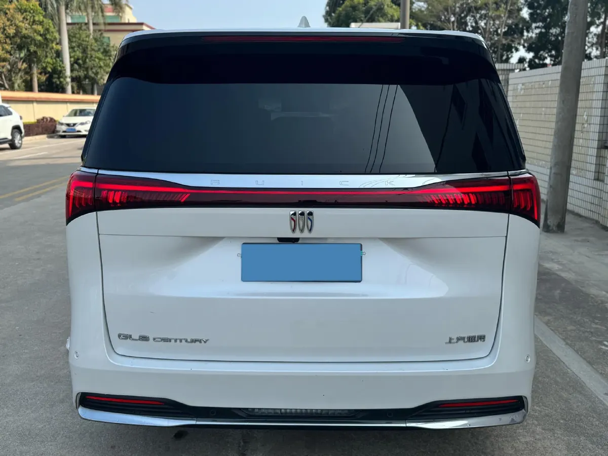 2023 Buick Century 2.0T 237HP L4 9AT,autocango,china used car exporter,china ev exporter,chinese used car exporter,chinese used ev exporter