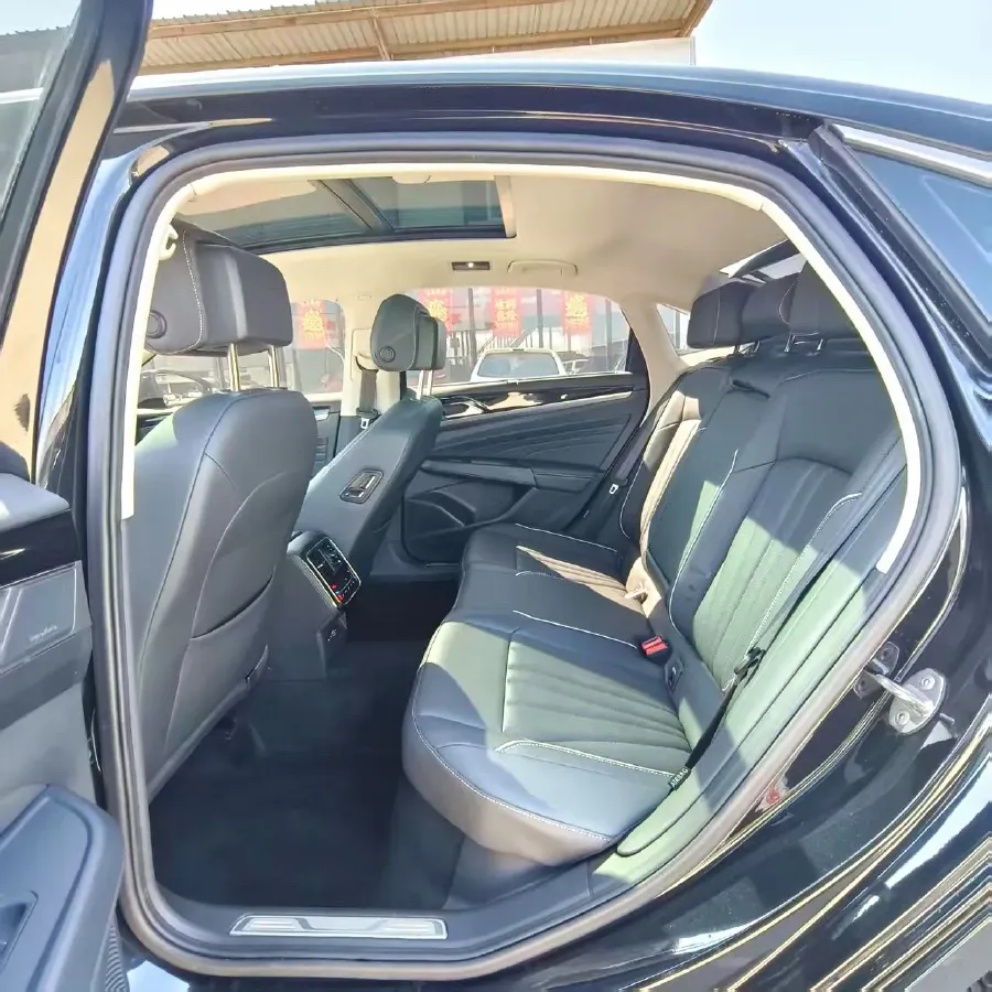 2024 Volkswagen Passat 2.0T 220HP L4 7DCT,autocango,china used car exporter,china ev exporter,chinese used car exporter,chinese used ev exporter