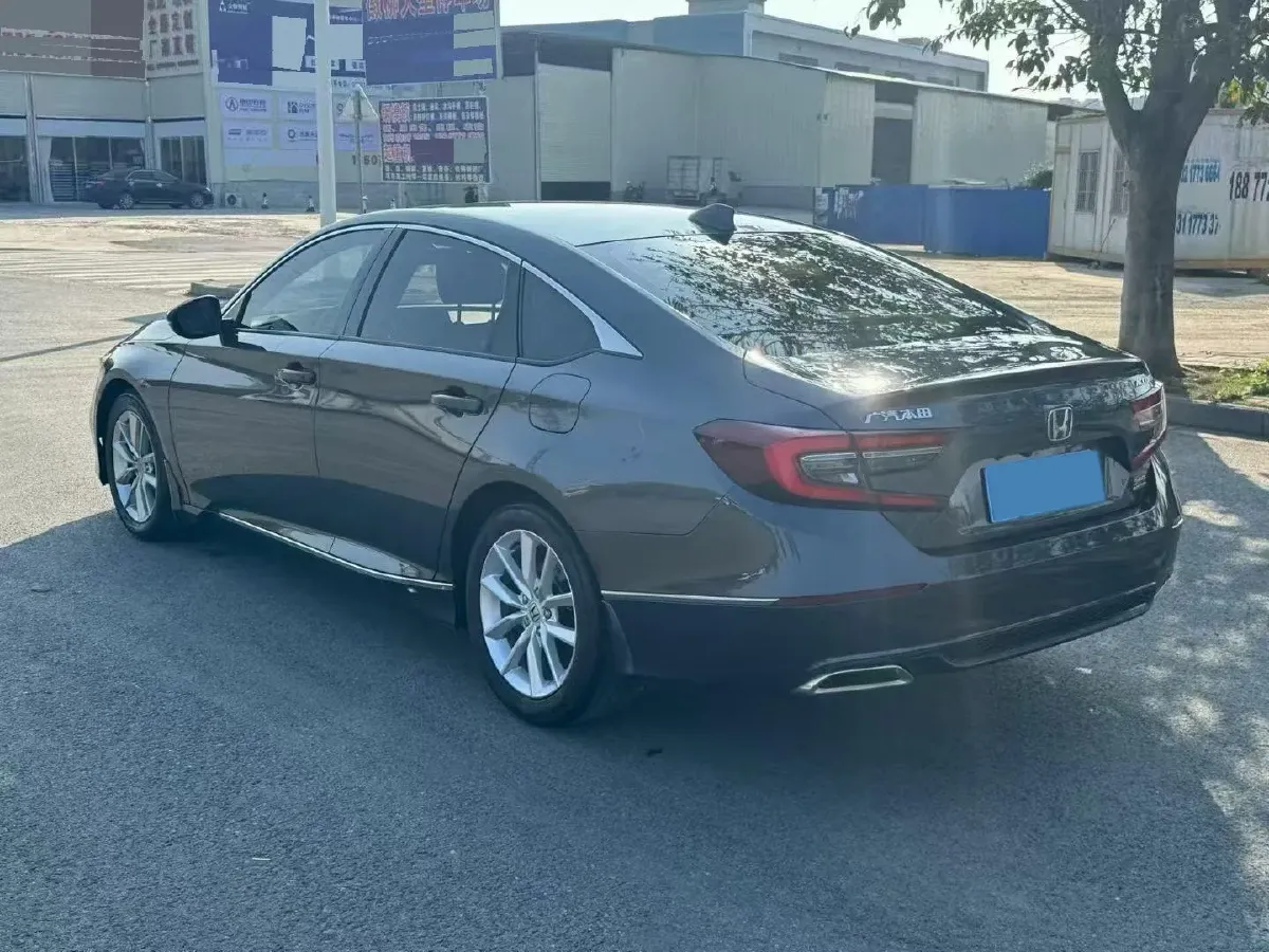 2022 Honda Accord 1.5T 194HP L4 CVT,autocango,china used car exporter,china ev exporter,chinese used car exporter,chinese used ev exporter