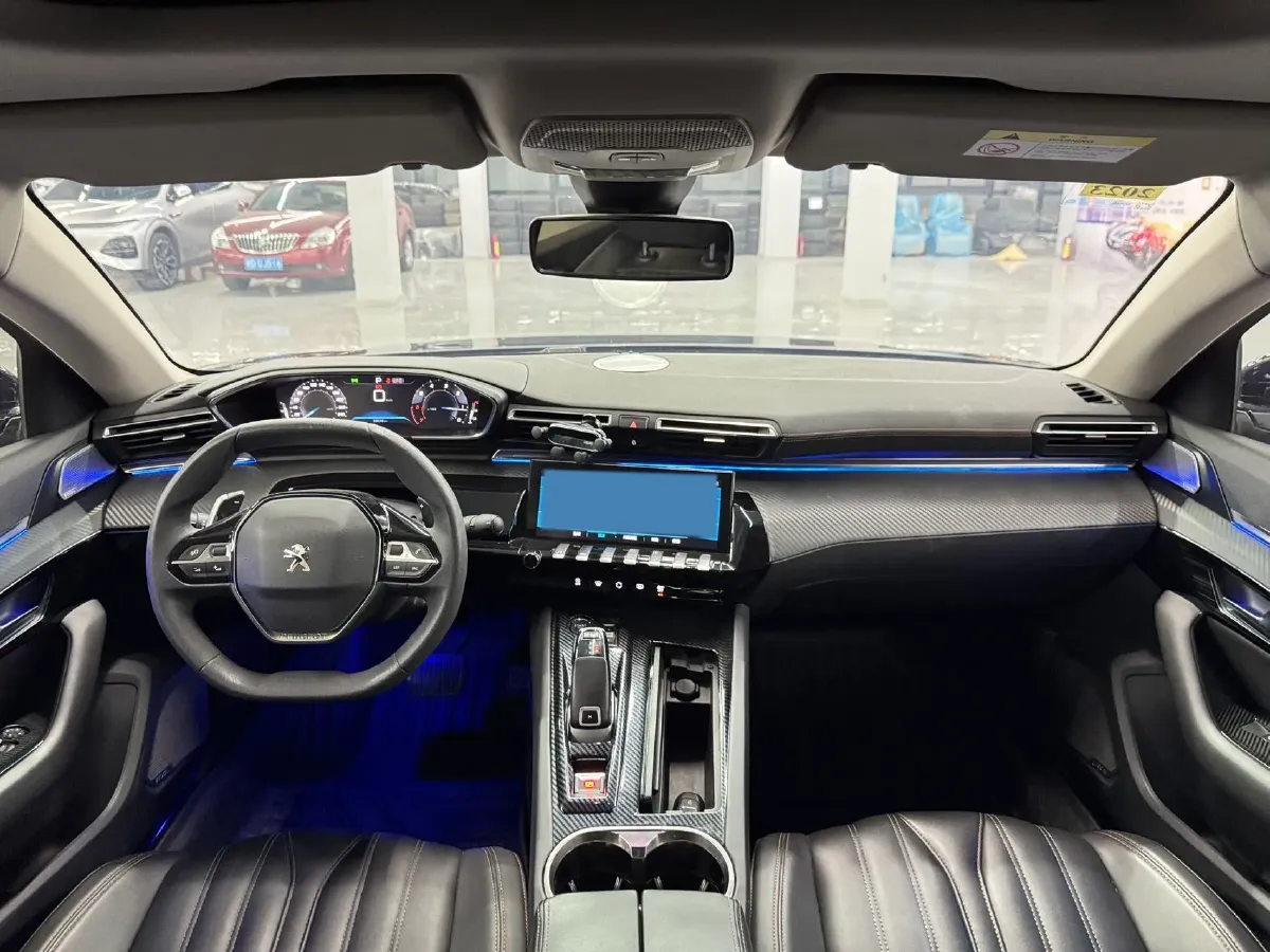 2021 Peugeot 508 1.6T 170HP L4 6AT,autocango,china used car exporter,china ev exporter,chinese used car exporter,chinese used ev exporter