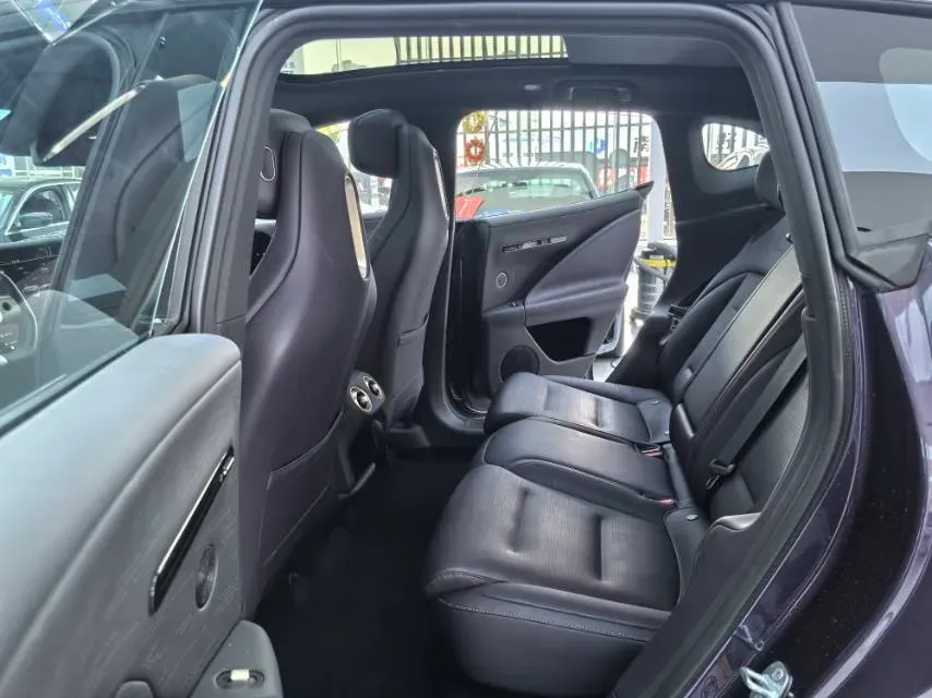 2024 Avatr 07 BEV 82.16KWH,autocango,china used car exporter,china ev exporter,chinese used car exporter,chinese used ev exporter