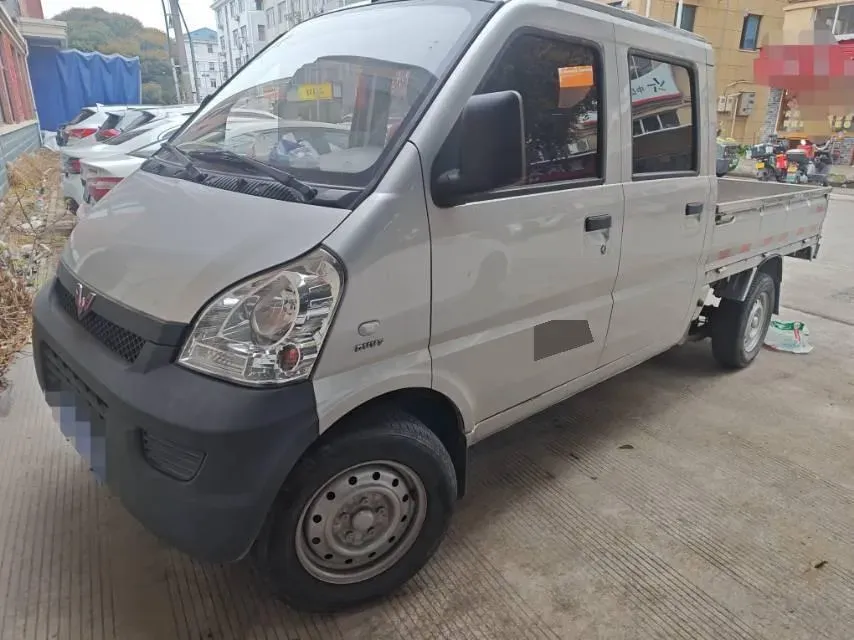 2023 WuLing RongGuang Mini Truck 1.5L 102HP L4 5MT,autocango,china used car exporter,china ev exporter,chinese used car exporter,chinese used ev exporter