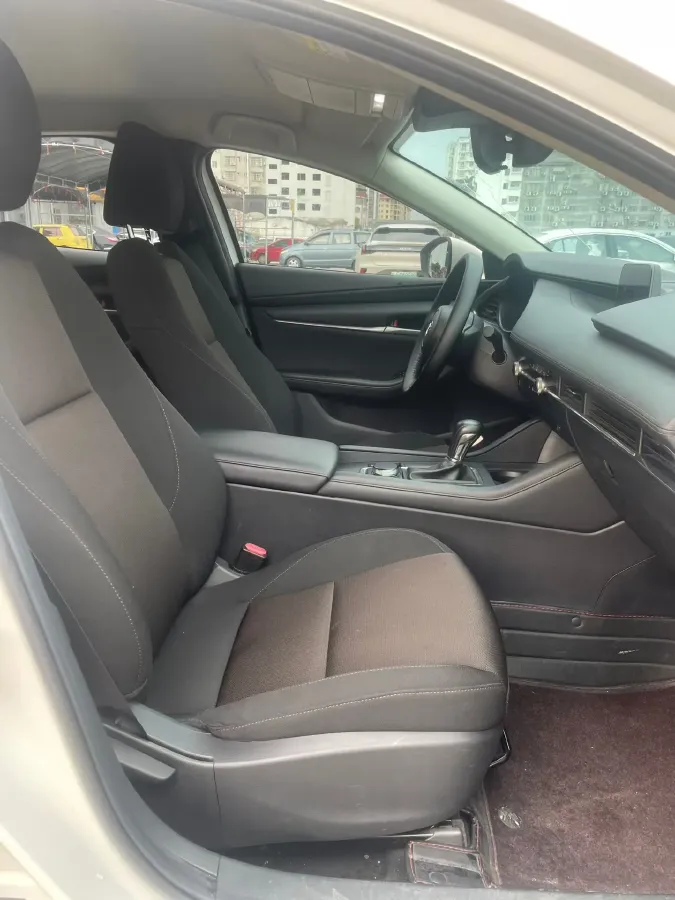 2022 Mazda 3 Axela 2.0L 158HP L4 6AT,autocango,china used car exporter,china ev exporter,chinese used car exporter,chinese used ev exporter