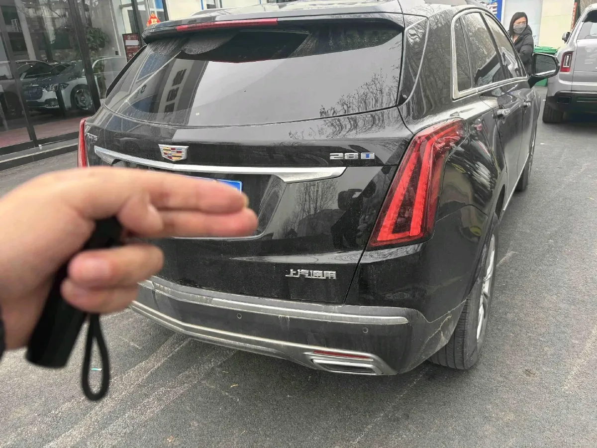2022 Cadillac XT5 2.0T 237HP L4 9AT,autocango,china used car exporter,china ev exporter,chinese used car exporter,chinese used ev exporter
