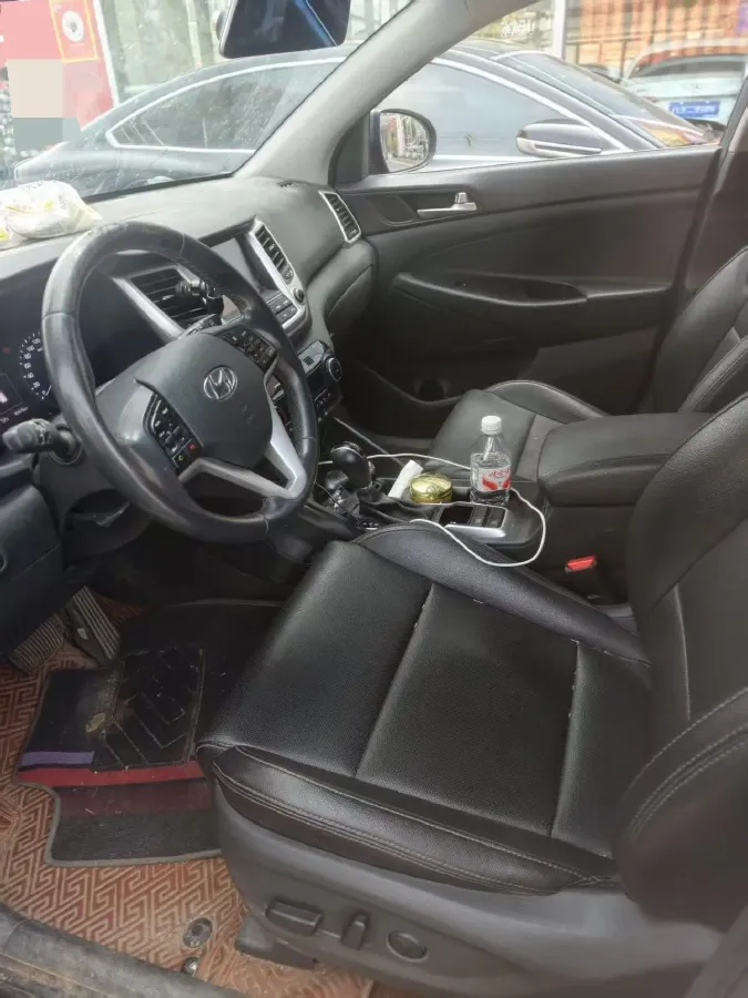 2015 Hyundai Tucson 1.6T 177HP L4 7DCT,autocango,china used car exporter,china ev exporter,chinese used car exporter,chinese used ev exporter