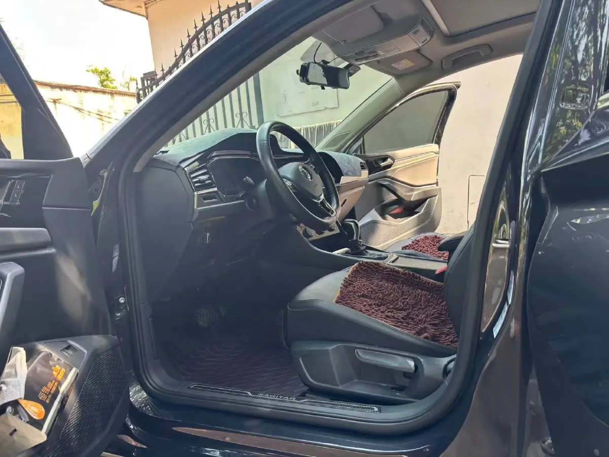 2020 Volkswagen Sagitar 1.4T 150HP L4 7DCT,autocango,china used car exporter,china ev exporter,chinese used car exporter,chinese used ev exporter